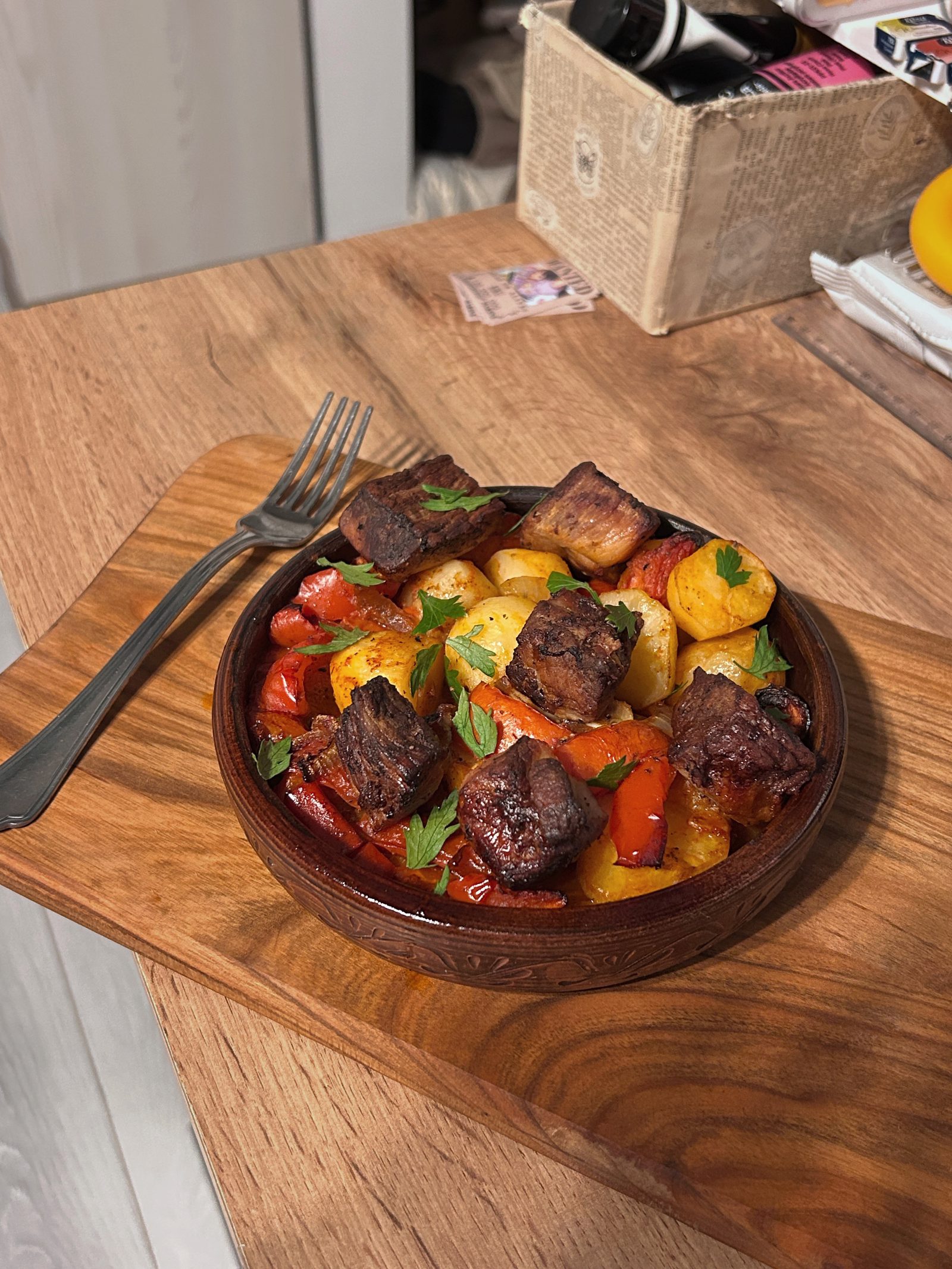 Georgian ojakhuri with pork and potatoes